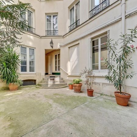 Charming & Cosy Flat In Heart Of Marais, 2Min Walk To Art & Metier Museum Paris Exterior photo